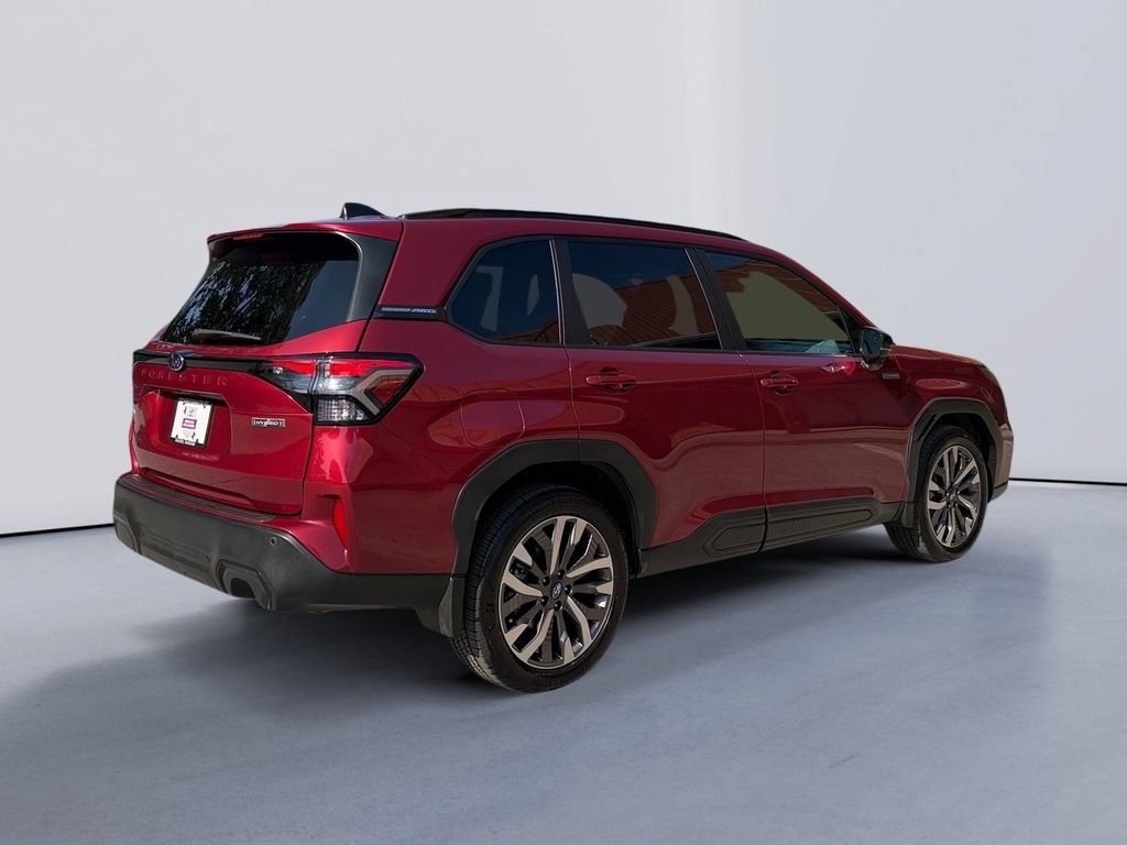 Used 2026 Subaru Forester Touring AWD/4WD image 3