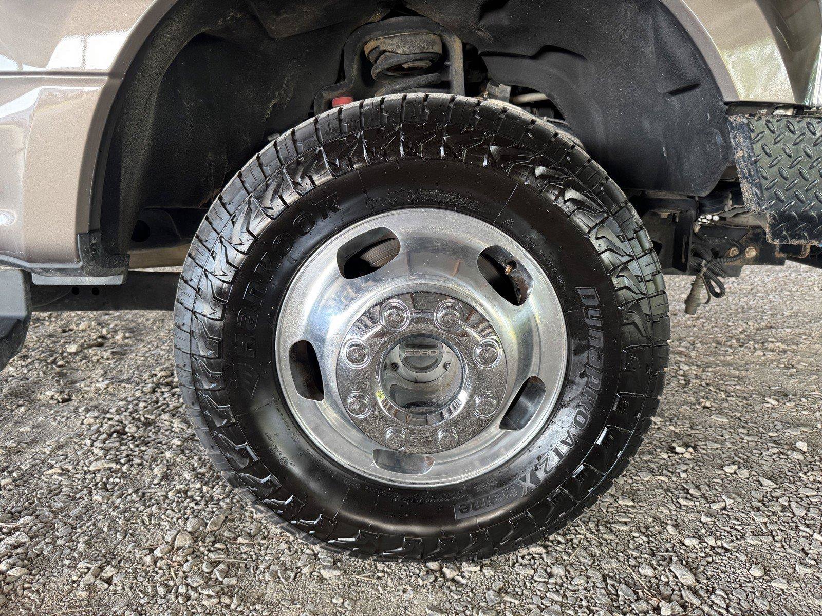 Used 2022 Ford F350 XLT w/ XLT Premium Package AWD/4WD image 42