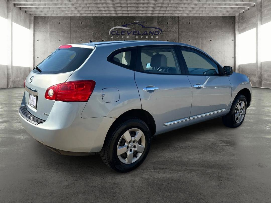 Used 2014 Nissan Rogue S AWD/4WD image 3