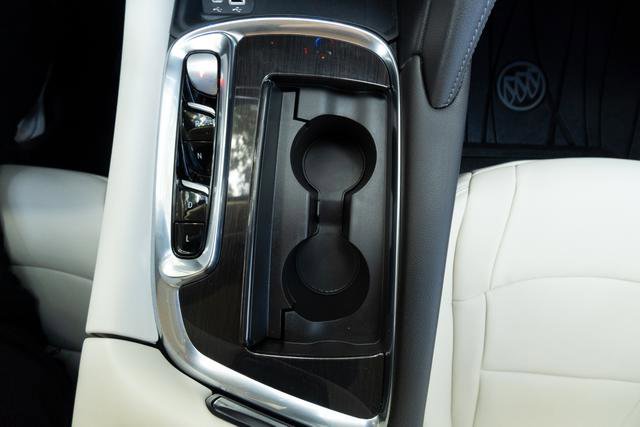 Used 2024 Buick Enclave Essence w/ Sport Touring Edition image 22