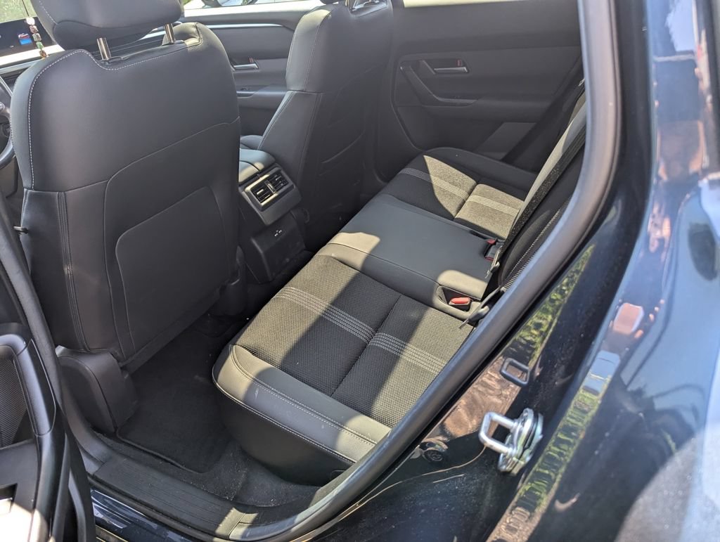 Used 2024 MAZDA CX-50 AWD 2.5 S w/ Premium Package image 4
