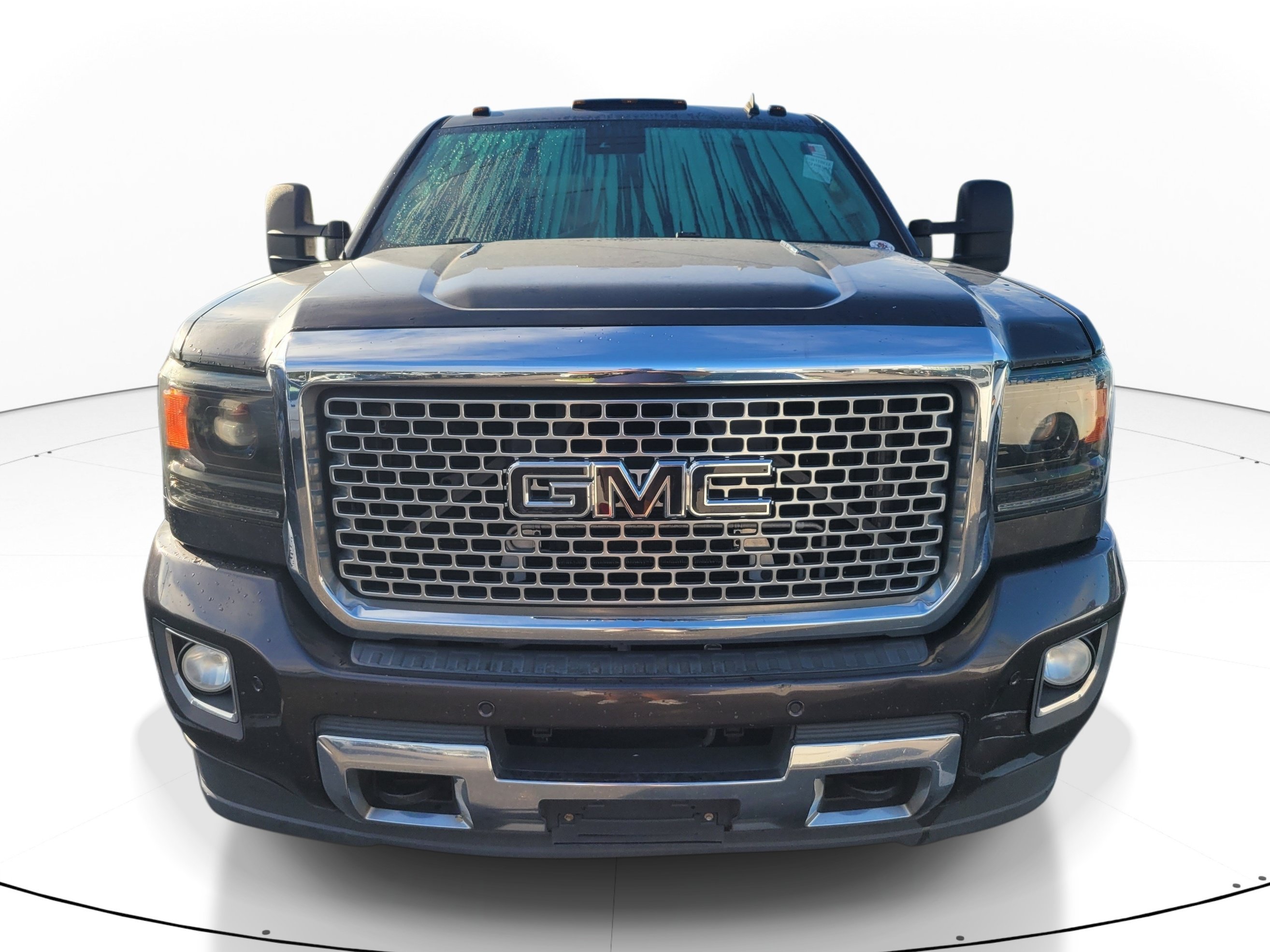 Used 2015 GMC Sierra 3500 Denali AWD/4WD image 2