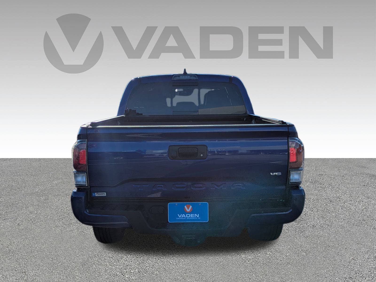 Used 2023 Toyota Tacoma Limited image 26