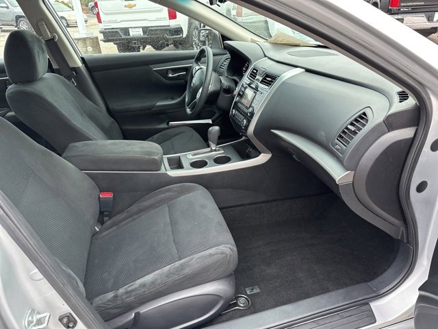 Used 2015 Nissan Altima 2.5 S w/ Power Driver Seat Package image 19