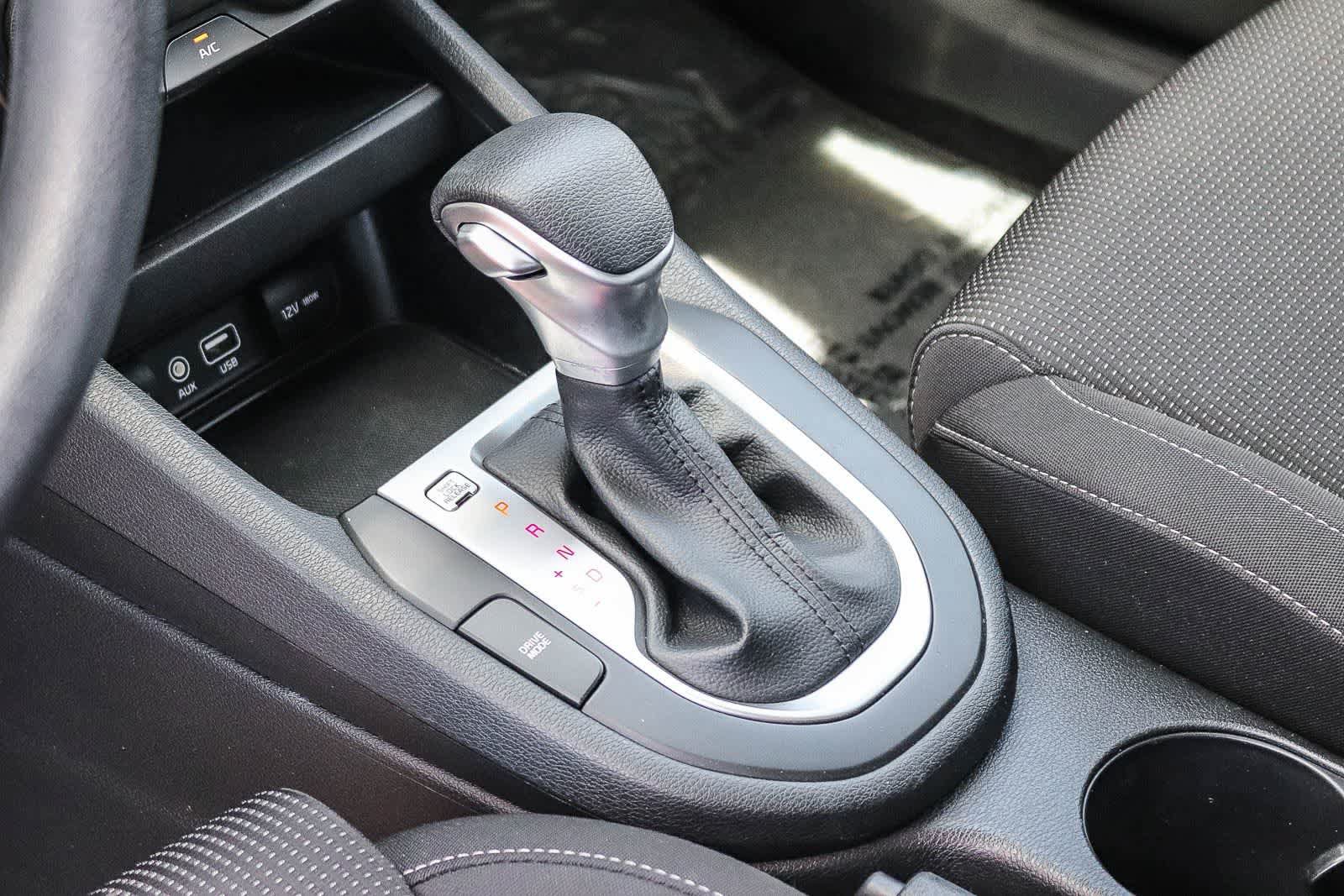 Used 2020 Kia Forte LXS FWD image 19