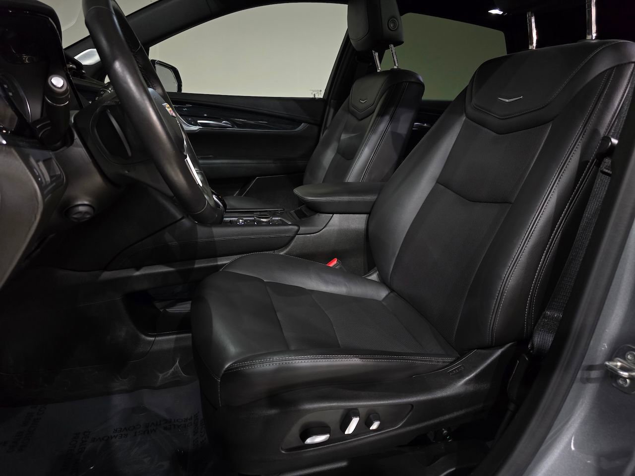 Used 2023 Cadillac XT5 Premium Luxury image 23