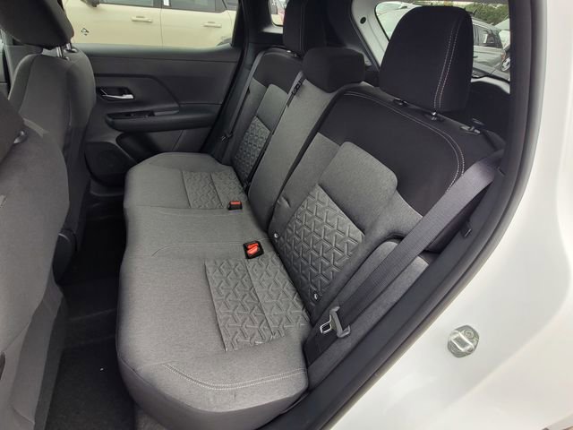 New 2026 Nissan Kicks SV w/ SV Premium Package image 6