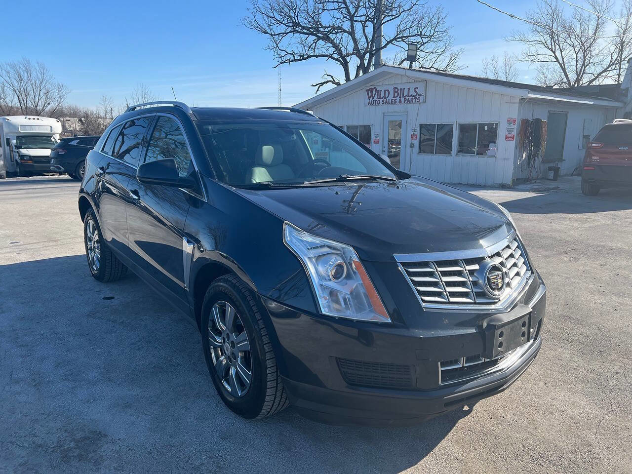 Used 2015 Cadillac SRX Luxury image 3