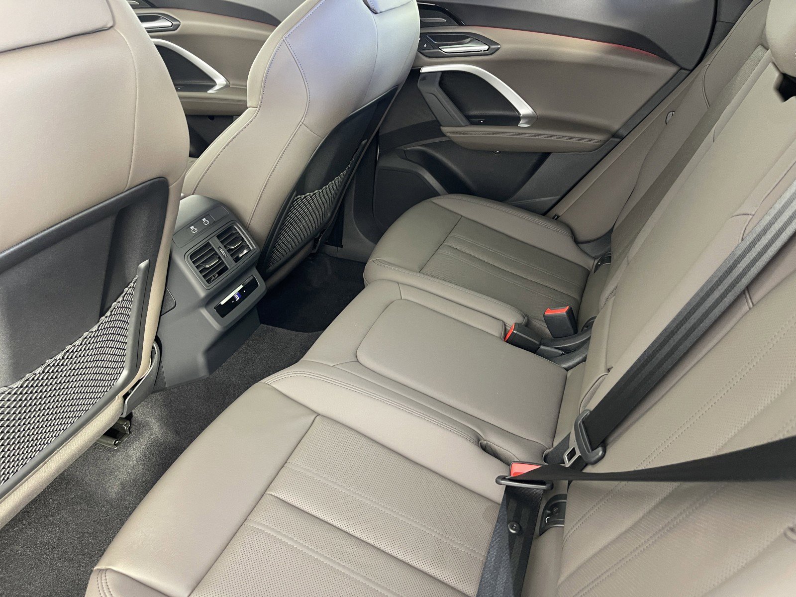 New 2025 Audi Q5 Premium Plus image 36