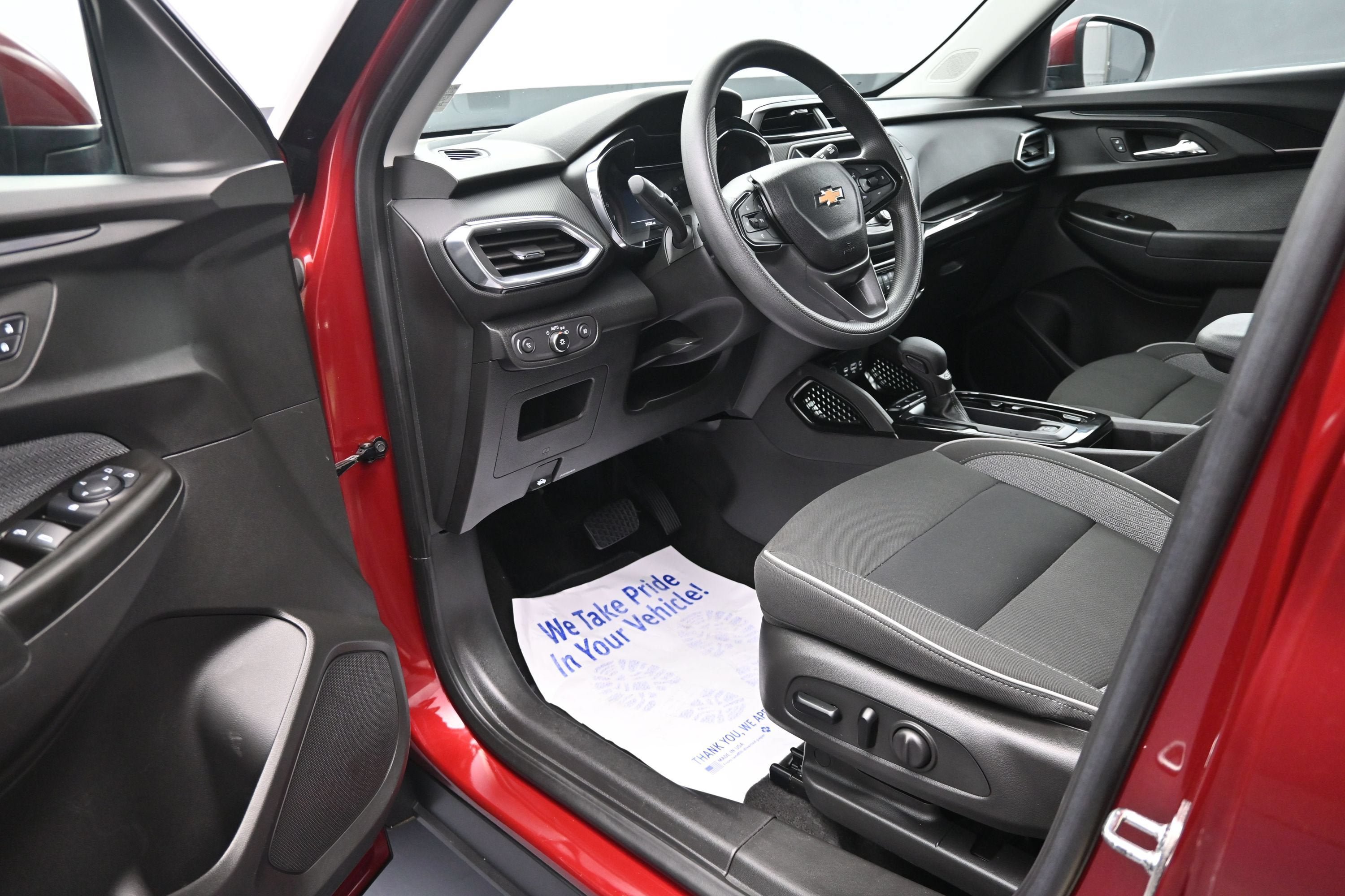 Certified 2023 Chevrolet TrailBlazer LT FWD image 10