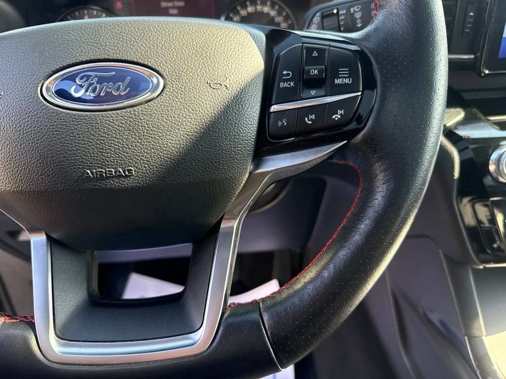 Used 2023 Ford Explorer ST-Line AWD/4WD image 19