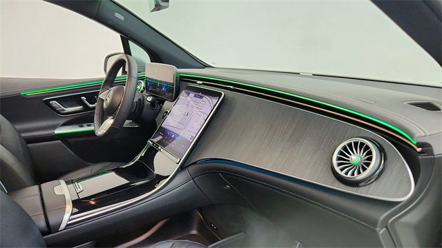 Used 2023 Mercedes-Benz EQE 500 4MATIC SUV w/ Exclusive Trim Package image 20