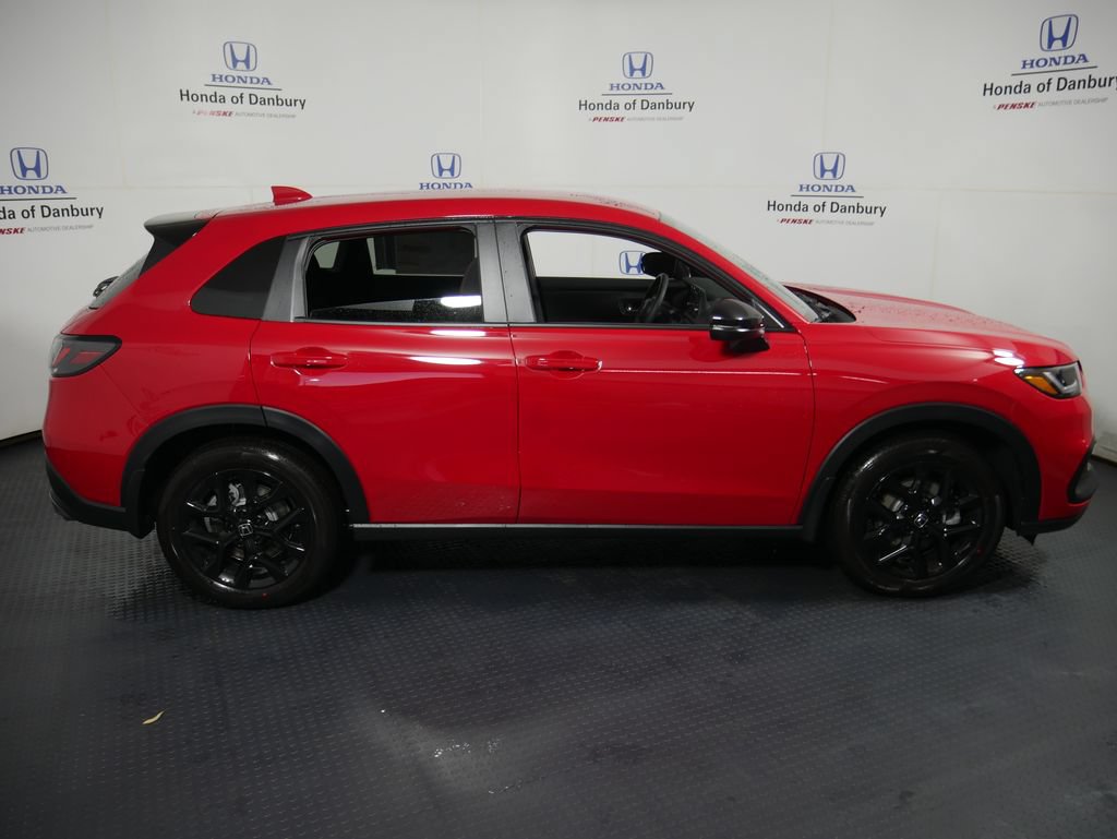 New 2026 Honda HR-V Sport image 3