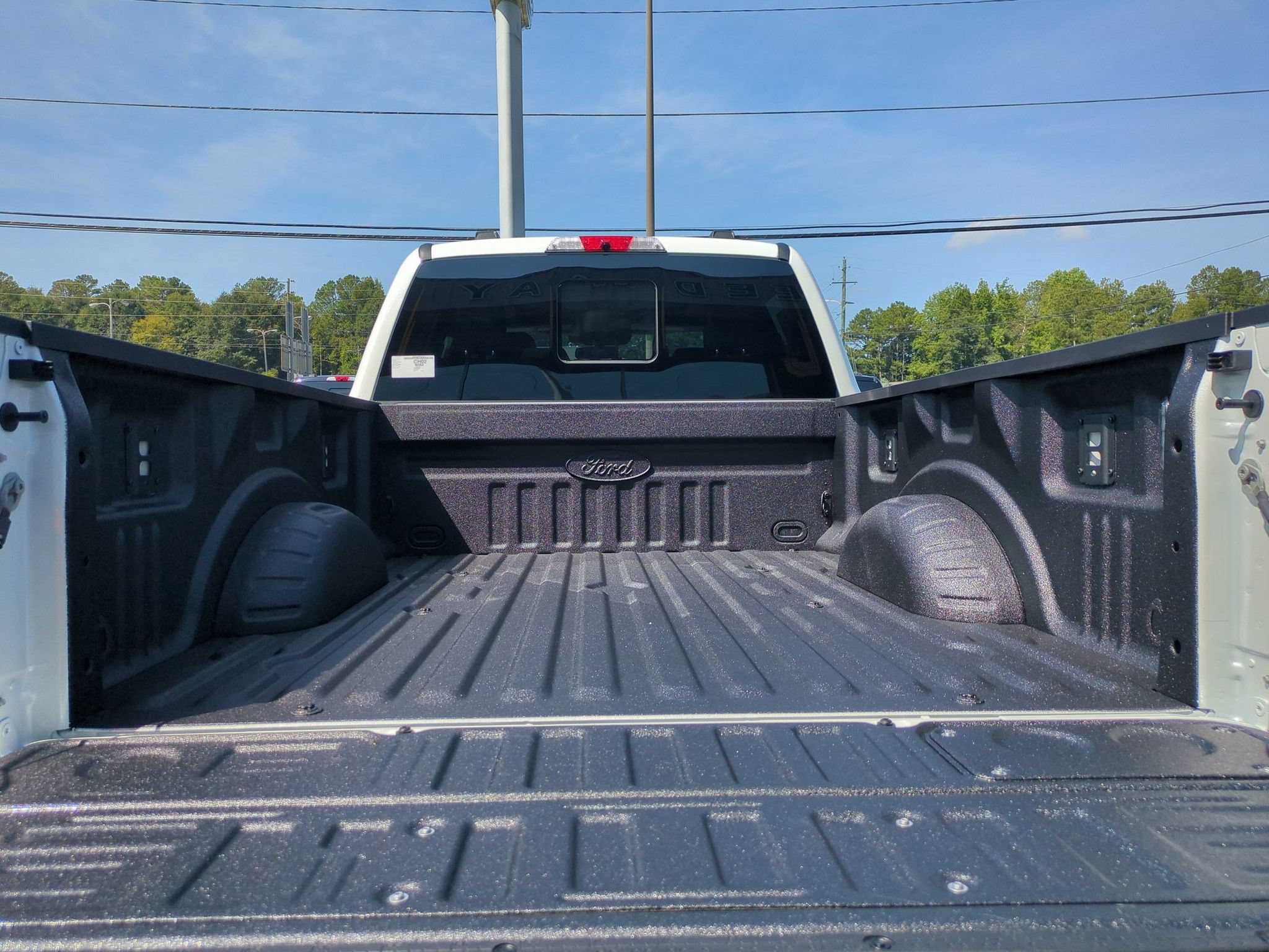 New 2027 Ford F250 Lariat w/ Black Appearance Package AWD/4WD image 7