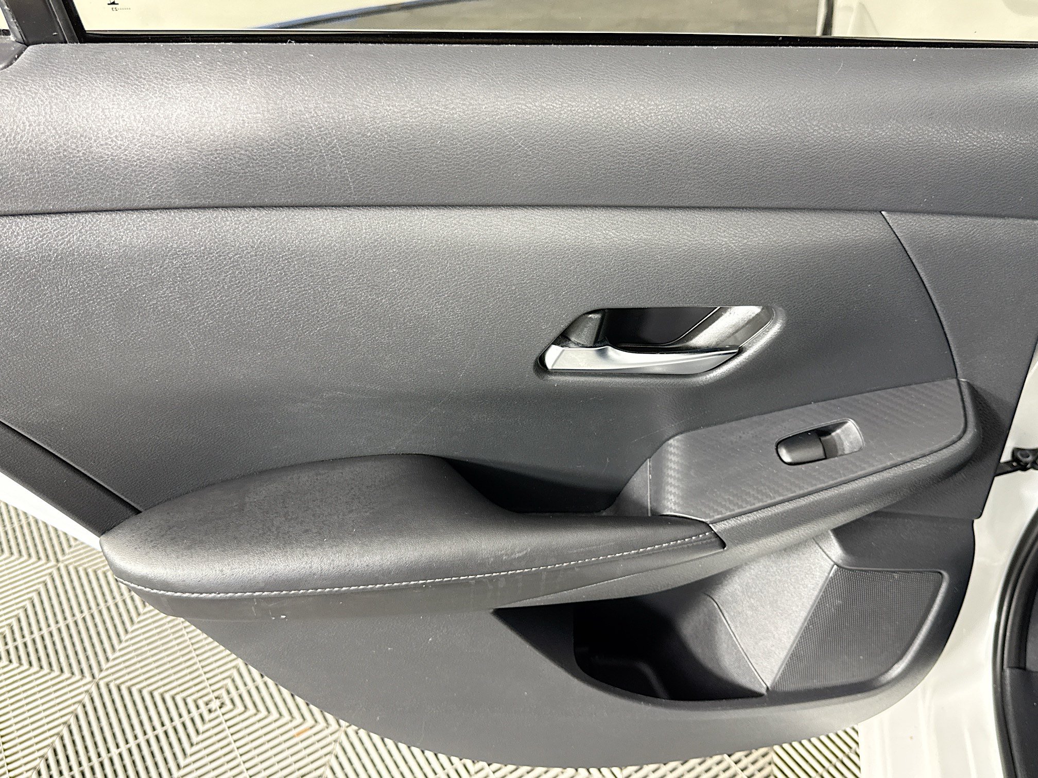 Used 2023 Nissan Sentra SV w/ All-Weather Package FWD image 25
