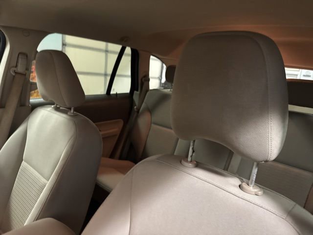 Used 2009 Ford Edge SE image 19