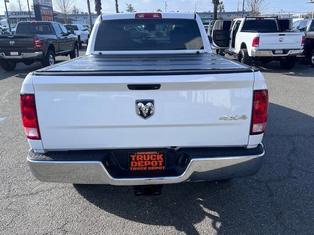Used 2013 RAM 2500 Tradesman w/ Chrome Appearance Group AWD/4WD image 6