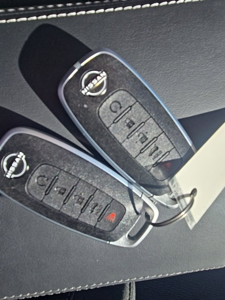 New 2026 Nissan Rogue SV image 37