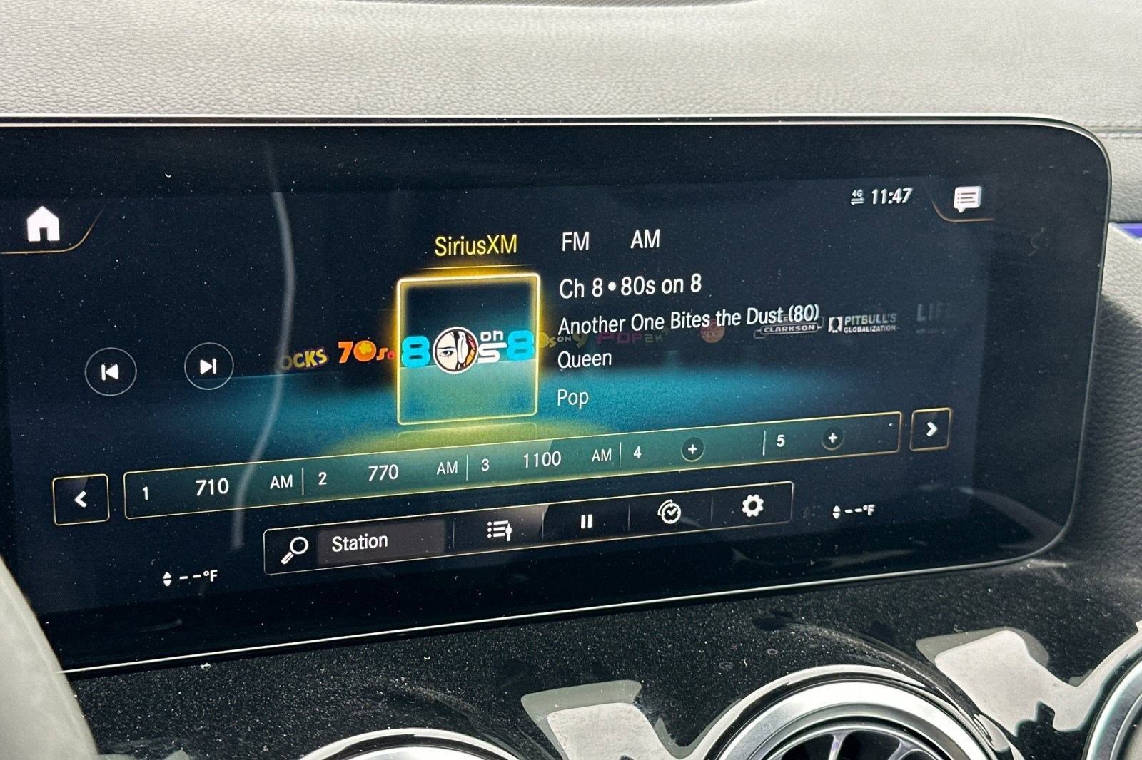 Certified 2022 Mercedes-Benz GLA 35 AMG 4MATIC image 23