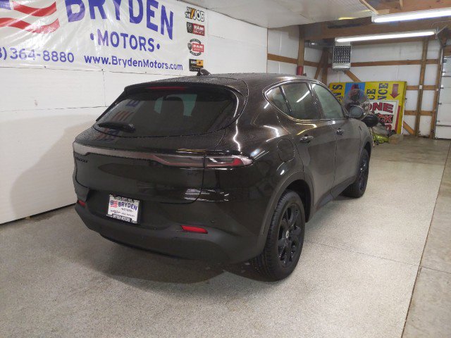 Used 2023 Dodge Hornet GT w/ GT Blacktop Package image 3