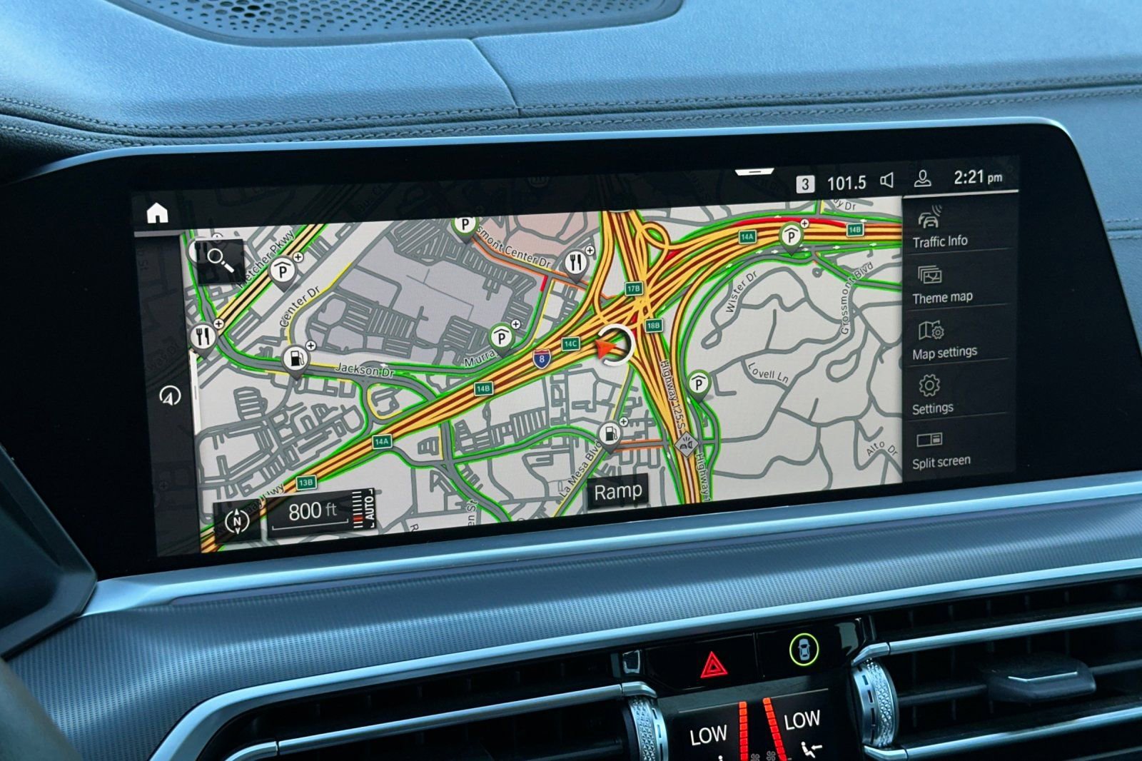 Used 2023 BMW X6 xDrive40i w/ Premium Package image 18