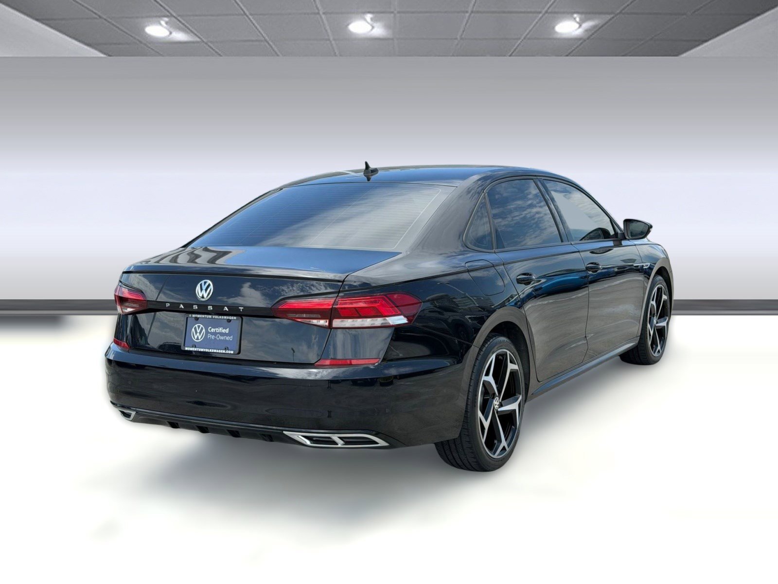 Certified 2022 Volkswagen Passat 2.0T R-Line FWD image 9