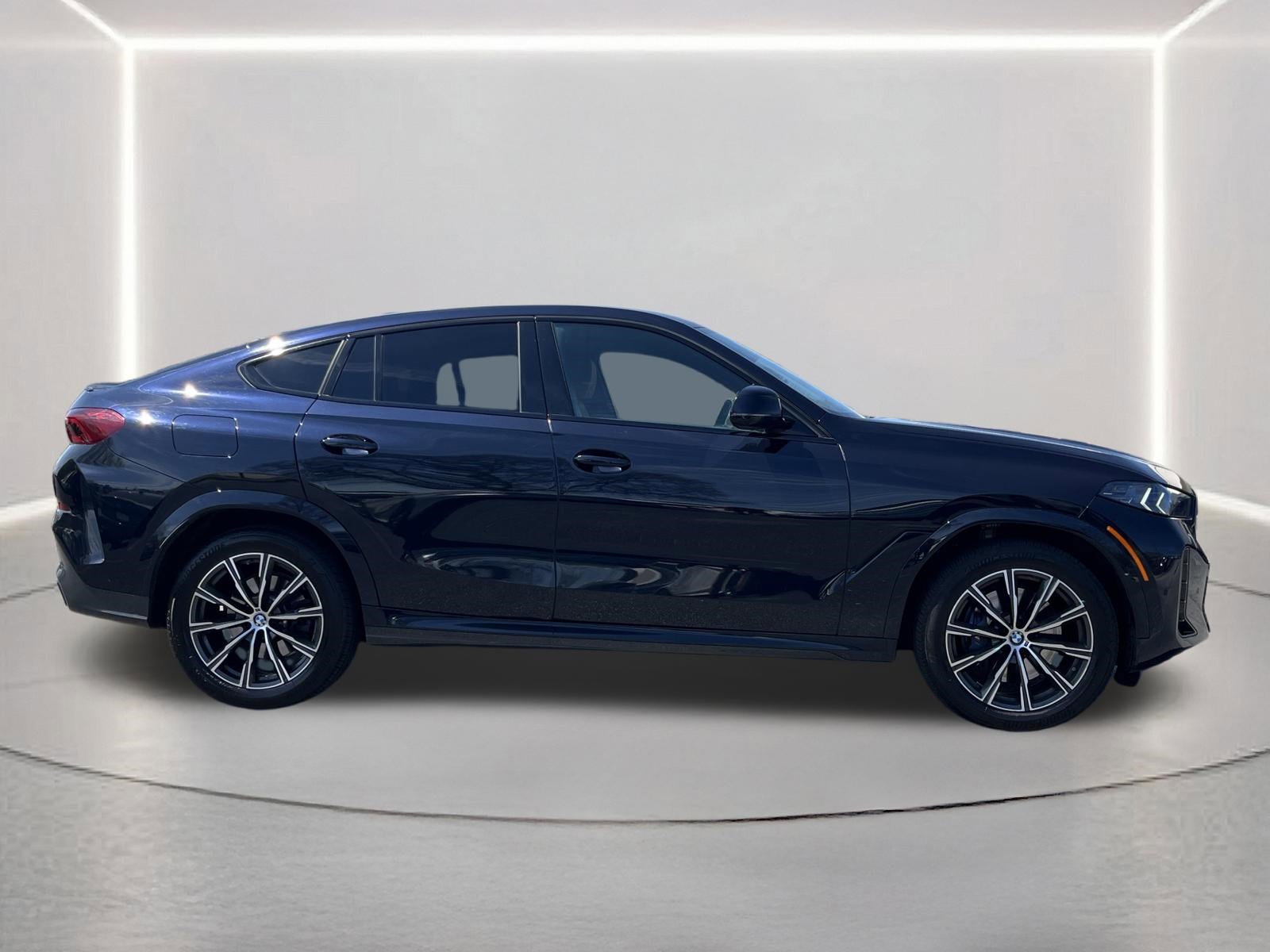 Used 2026 BMW X6 xDrive40i image 33