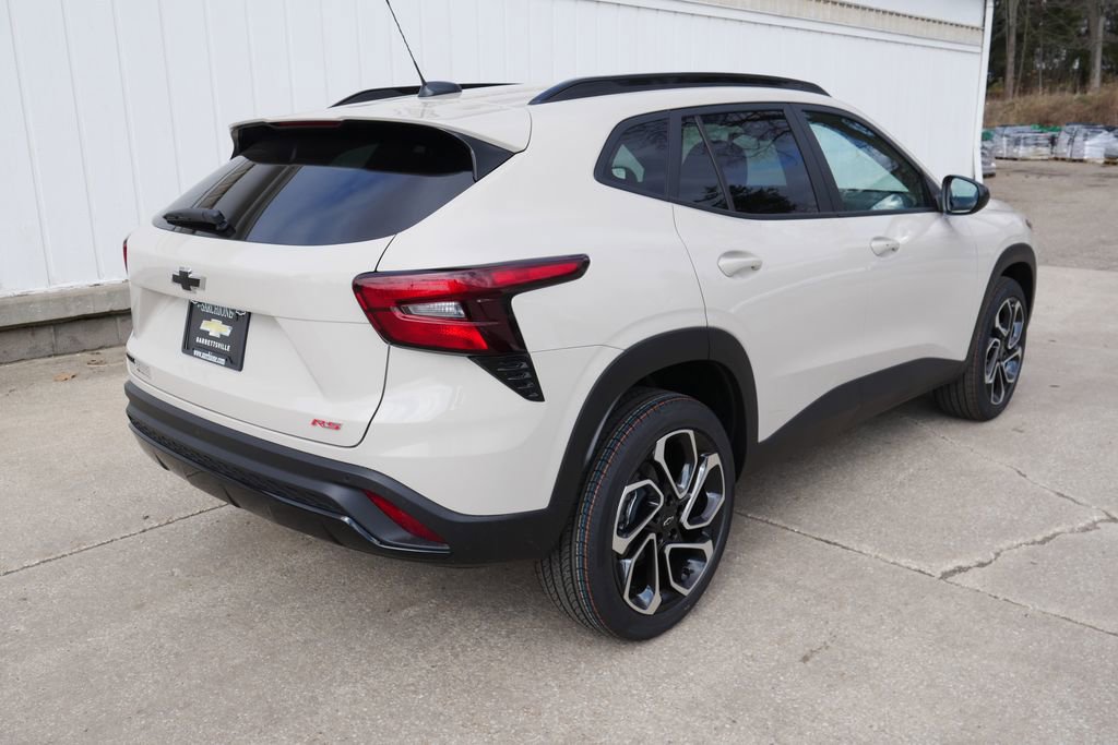 New 2026 Chevrolet Trax RS w/ Driver Confidence Package image 7