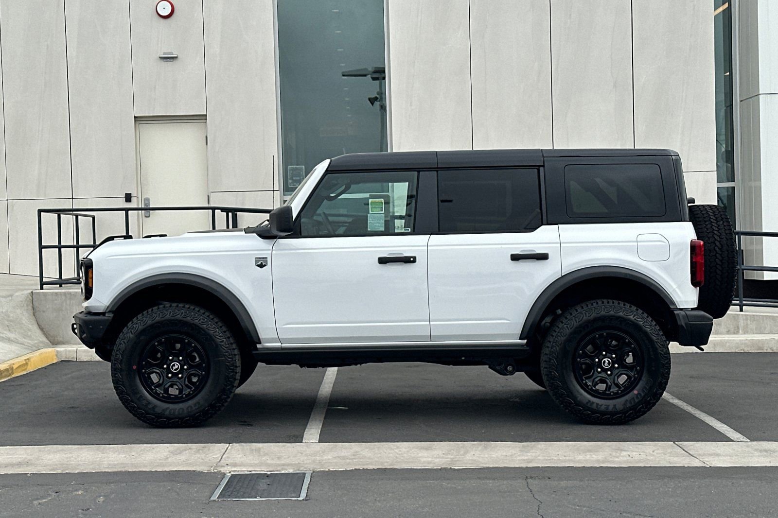 New 2026 Ford Bronco Big Bend image 6
