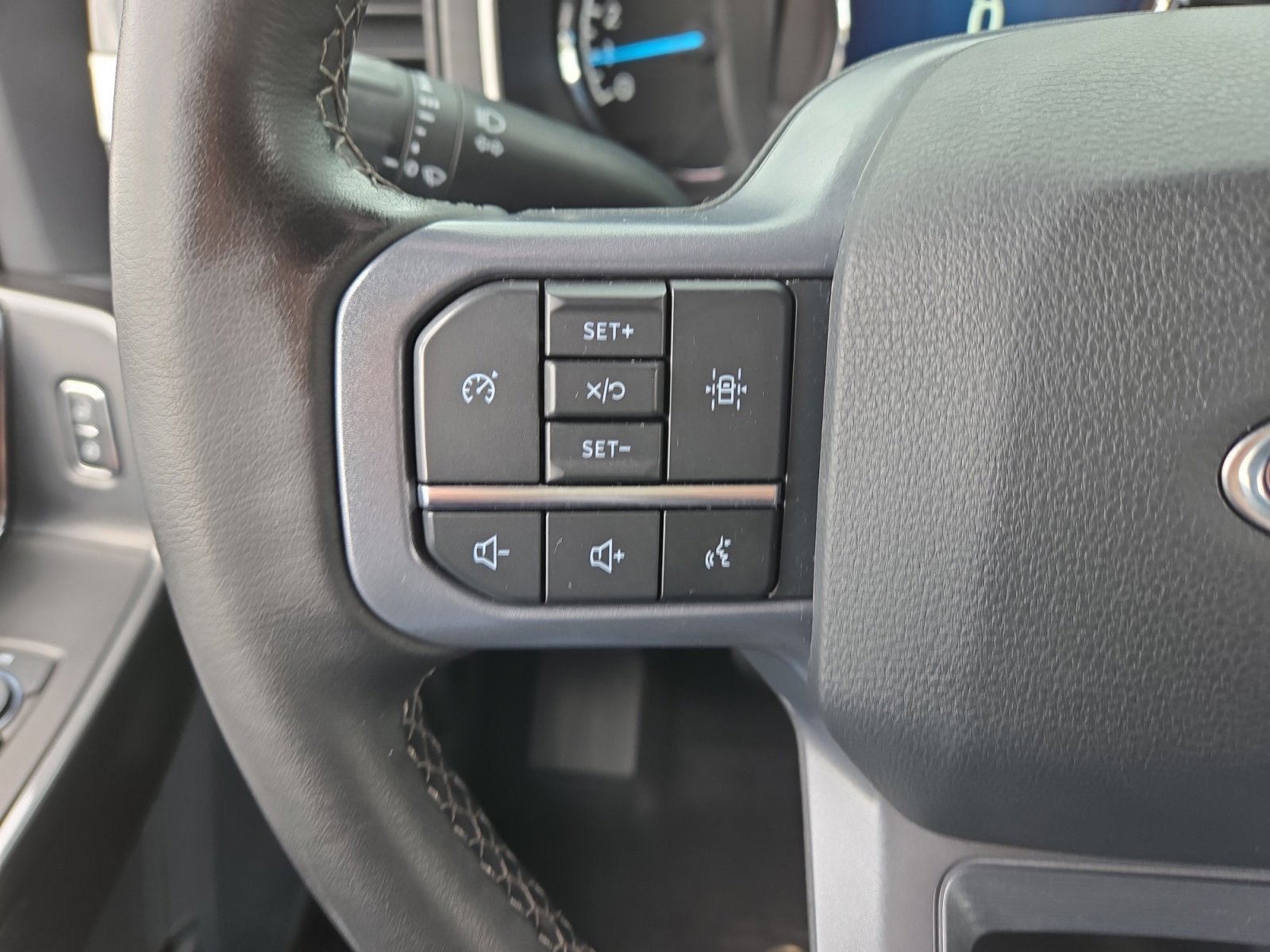 Used 2023 Ford F150 XLT w/ Equipment Group 302A High AWD/4WD image 14
