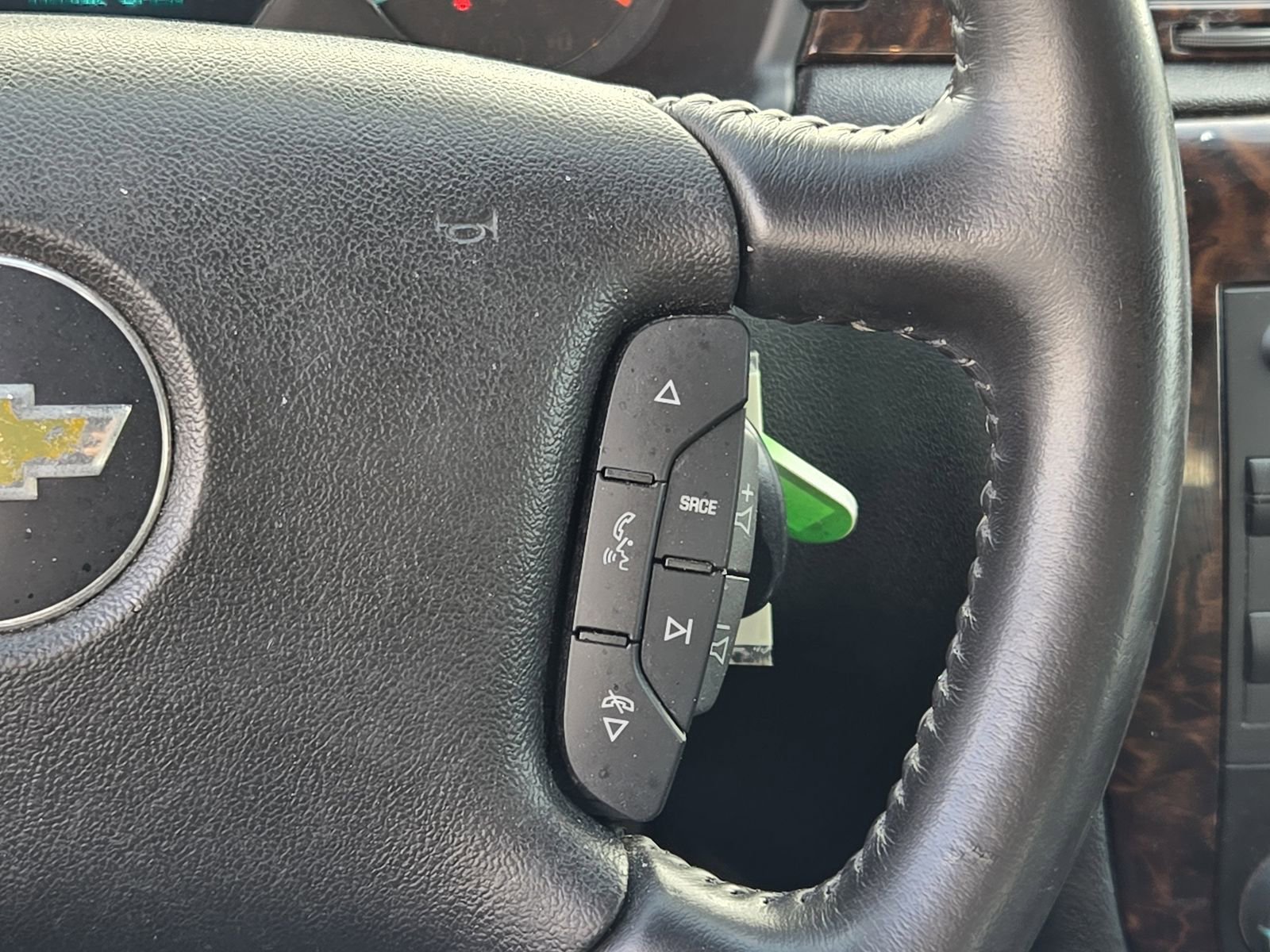 Used 2013 Chevrolet Impala LT w/ LT Sunroof Package image 26