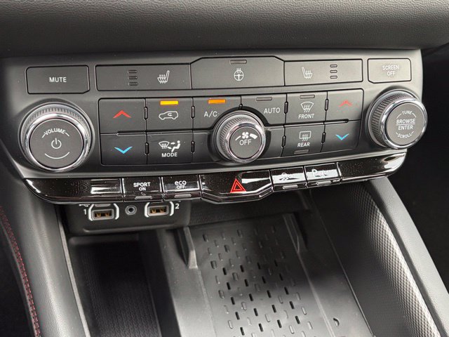 New 2026 Dodge Durango GT w/ Blacktop Package AWD/4WD image 23