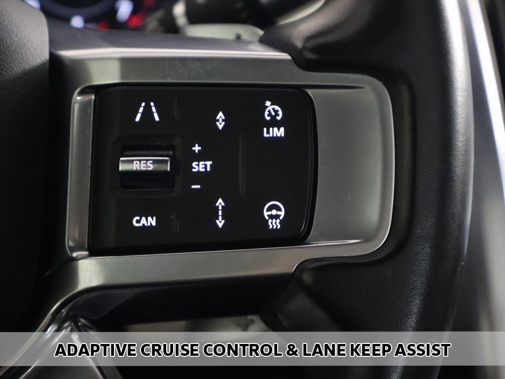 Used 2021 Land Rover Discovery S R-Dynamic image 6