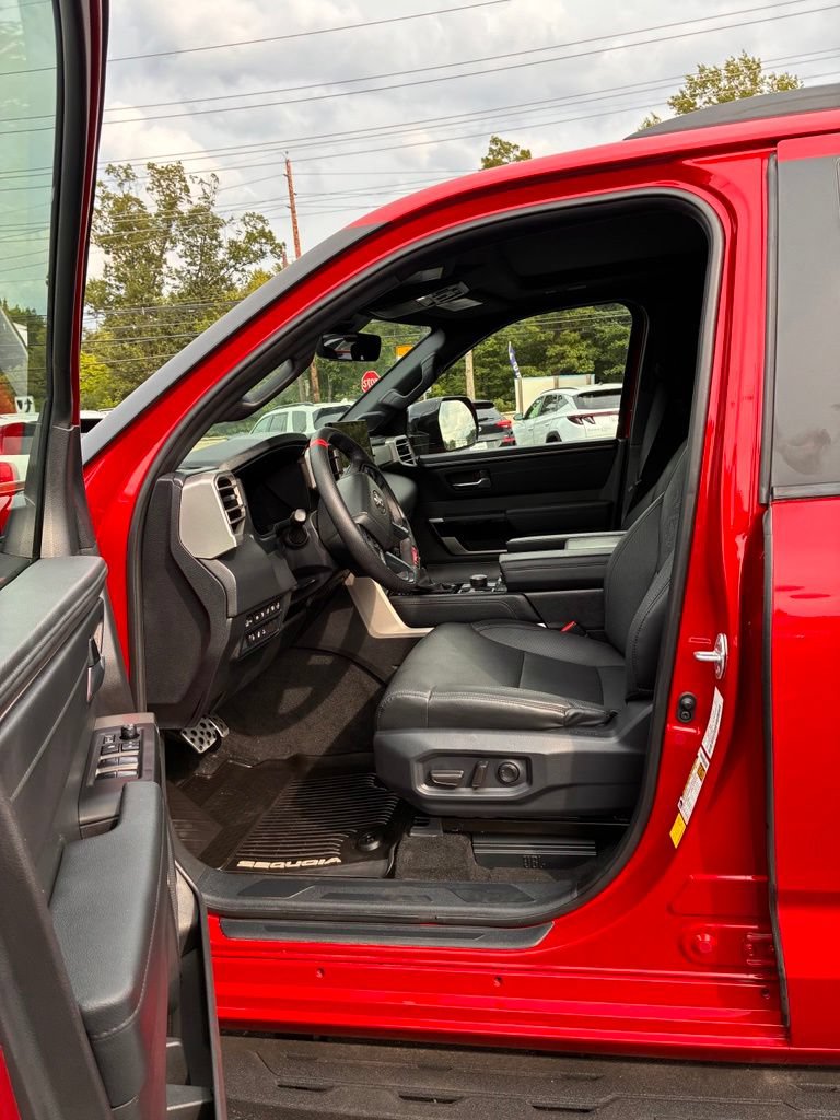 Used 2025 Toyota Sequoia Limited w/ TRD Off-Road Package AWD/4WD image 26