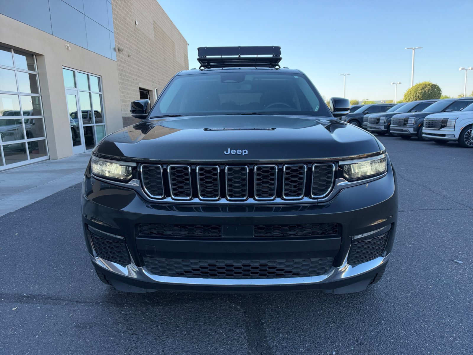 Used 2022 Jeep Grand Cherokee L Limited AWD/4WD image 23