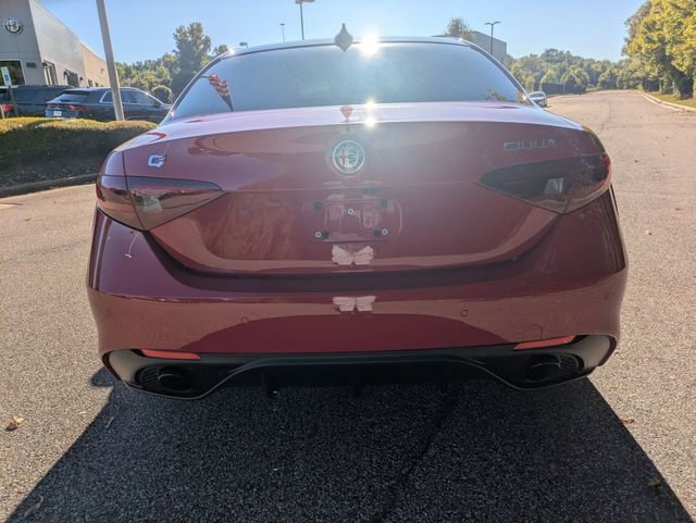 Used 2022 Alfa Romeo Giulia Veloce image 26