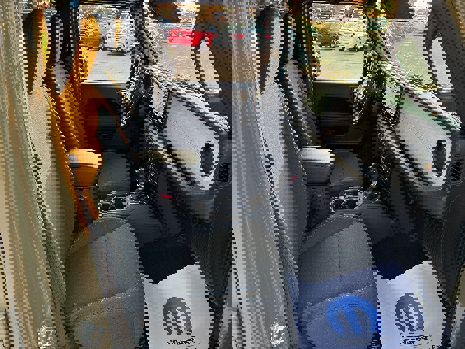 New 2026 Jeep Gladiator Sport image 18