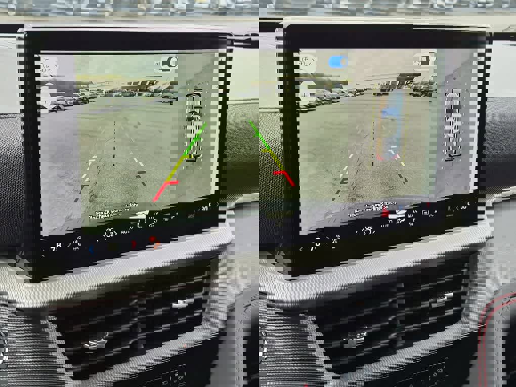 Used 2025 Ford Explorer ST-Line w/ ST-Line Street Pack image 16