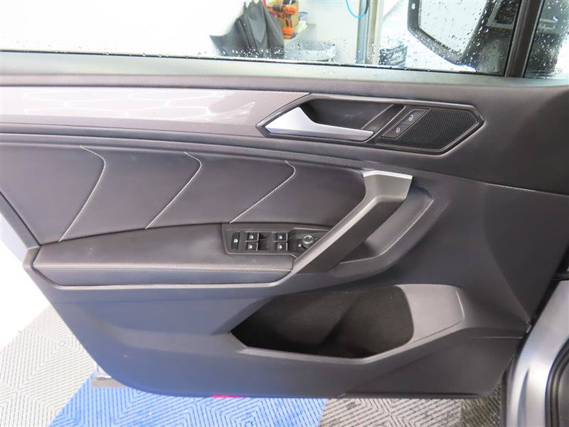 Used 2023 Volkswagen Tiguan SE FWD image 15