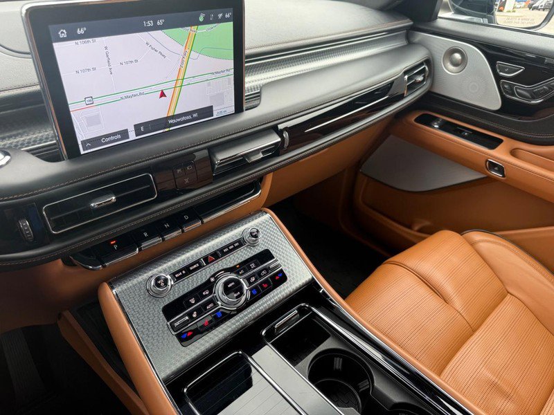 Used 2023 Lincoln Aviator Black Label image 25