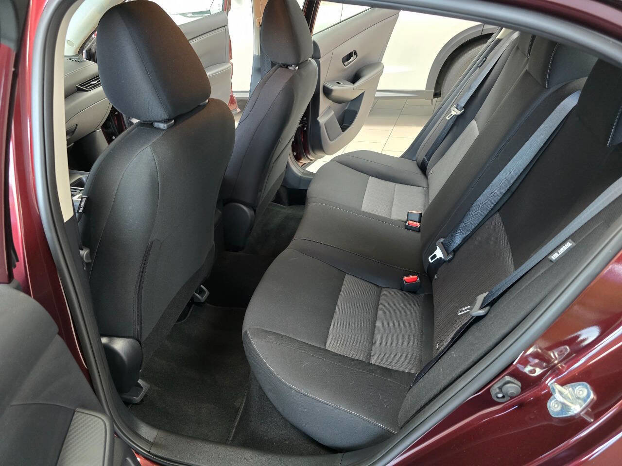 Used 2025 Nissan Sentra SV w/ All-Weather Package image 24