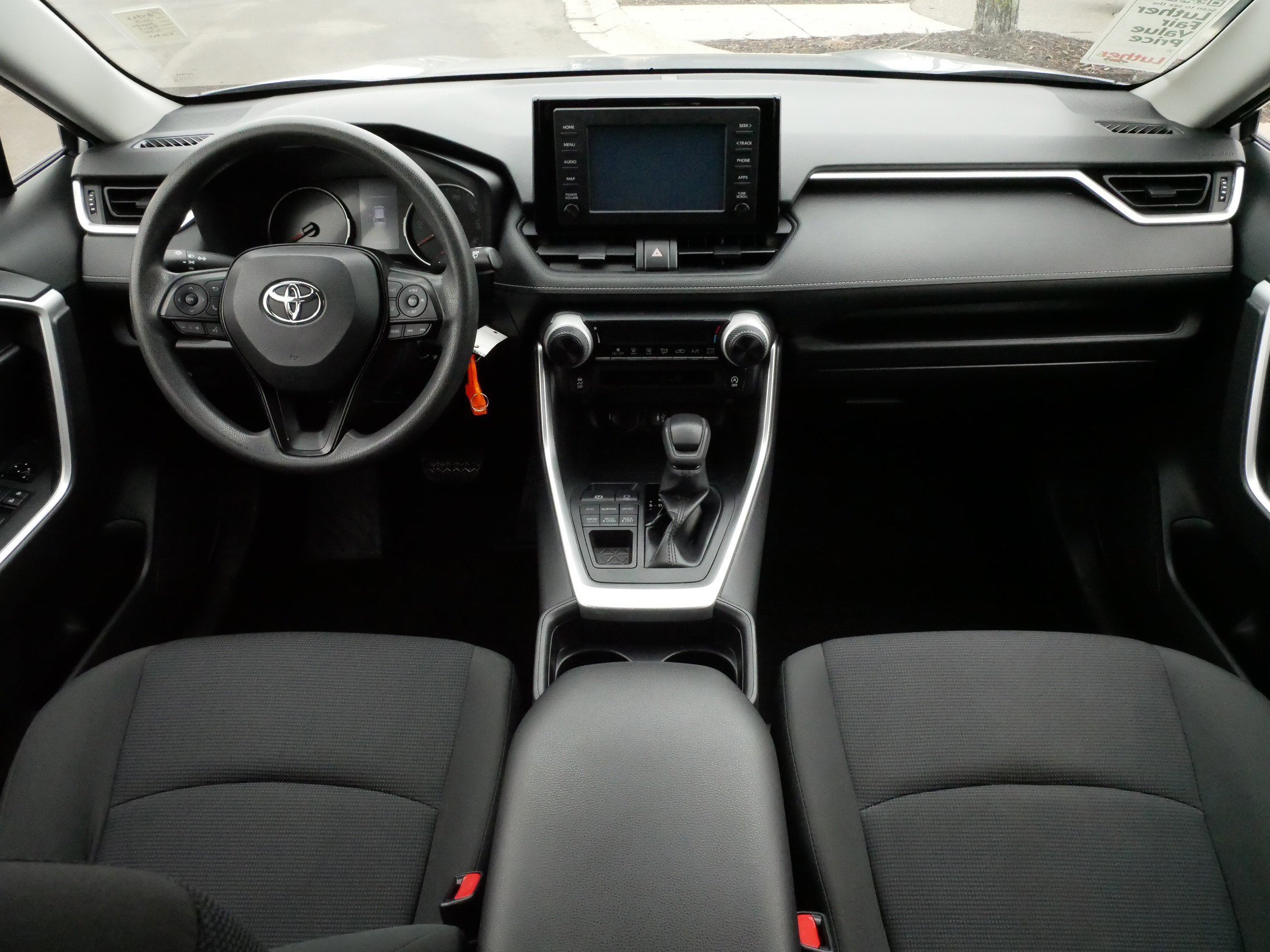 Used 2019 Toyota RAV4 LE w/ All Weather Liner Package image 10