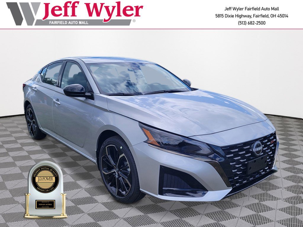 New 2025 Nissan Altima 2.5 SR w/ SR Premium Package