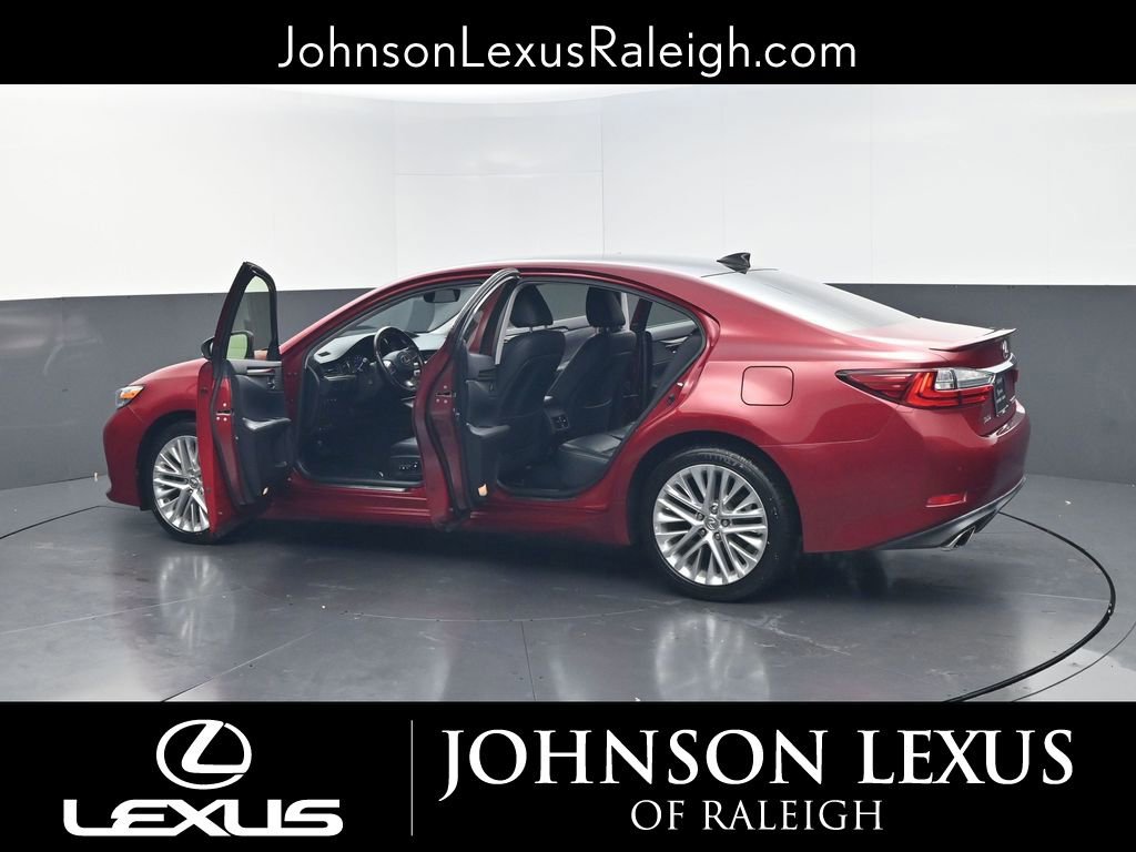 Used 2016 Lexus ES 350 w/ Luxury Package w/Wood Trim image 37