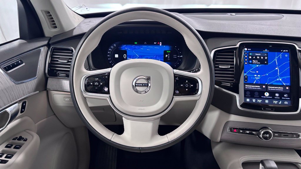 Certified 2025 Volvo XC90 T8 Plus w/ Protection Package Premier AWD/4WD image 13