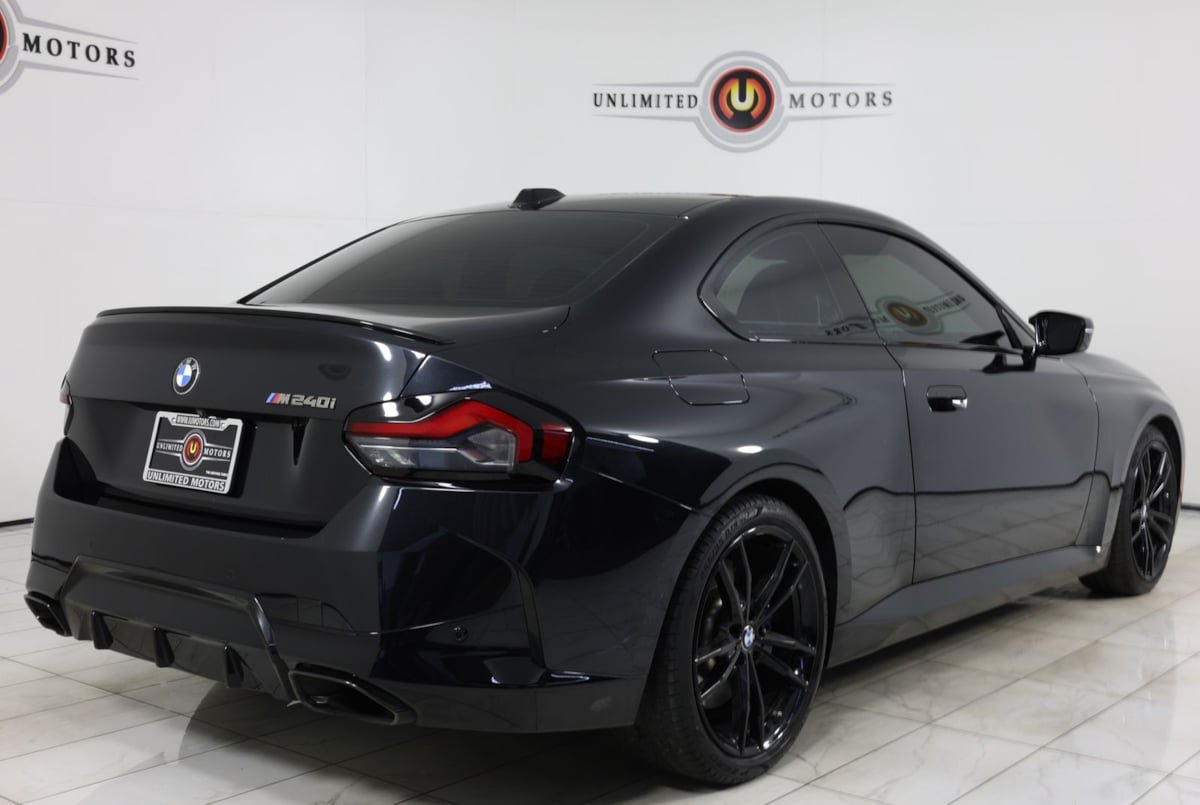 Used 2023 BMW M240i Coupe w/ Premium Package RWD image 3