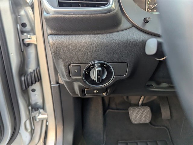 Used 2019 INFINITI QX30 image 19