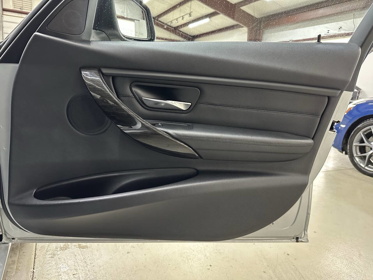Used 2015 BMW 328i xDrive Sedan AWD/4WD image 16