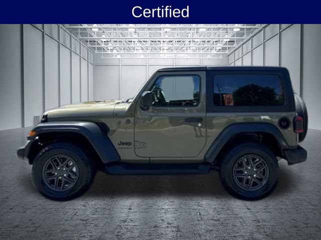 Used 2026 Jeep Wrangler Sport AWD/4WD image 3