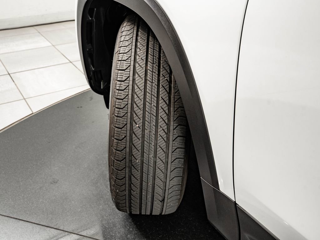 Certified 2024 Mercedes-Benz GLB 250 4MATIC image 51